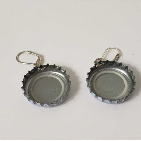 ARTISAN Maple Leaf Bottle Cap Leverback Earrings - Picture 3 of 4